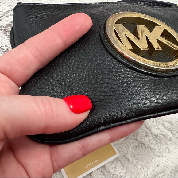 Authentic MK wristlet - Picture 4 of 4